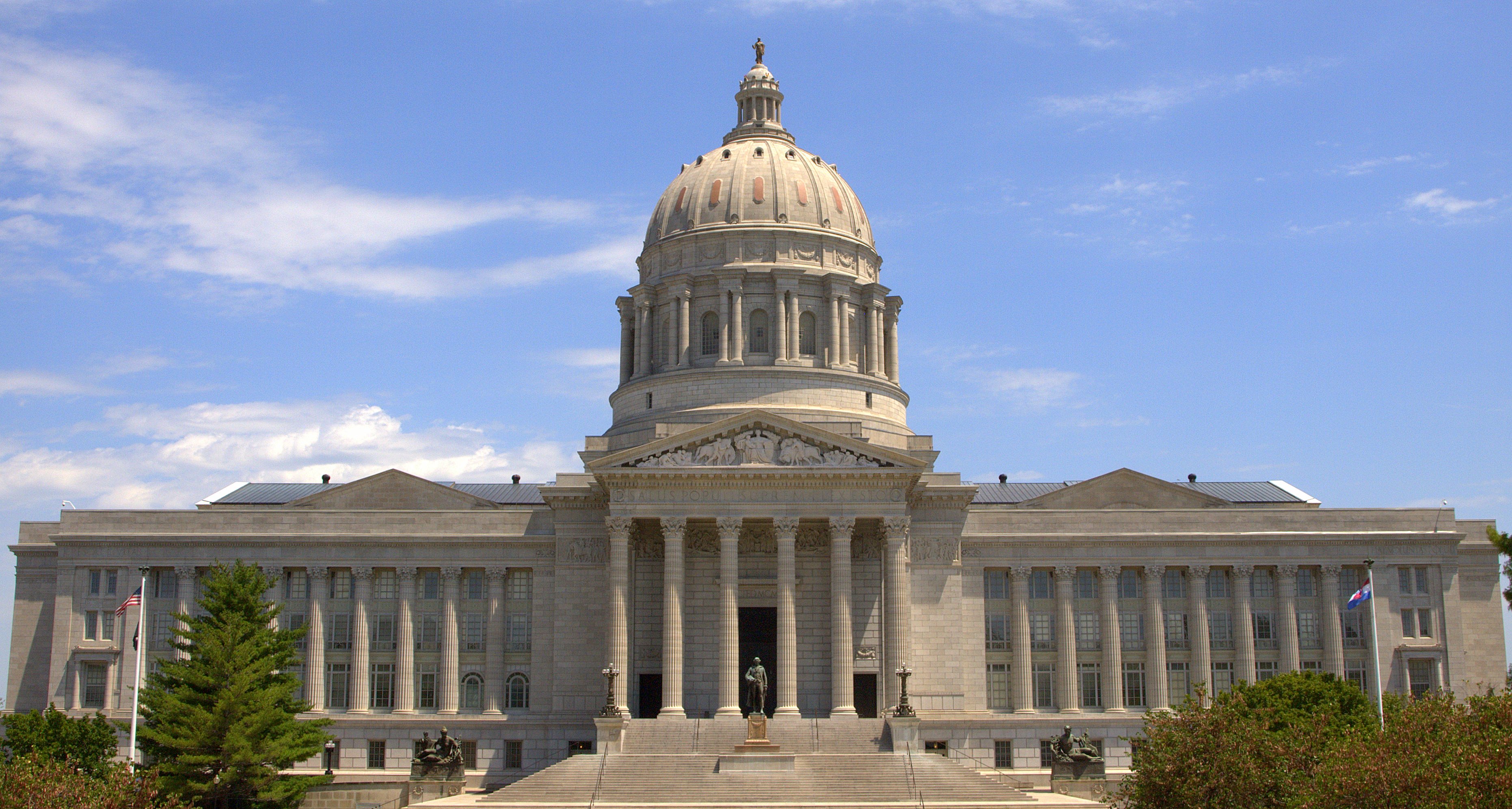 Government/Civic - Missouri_State_Capitol
